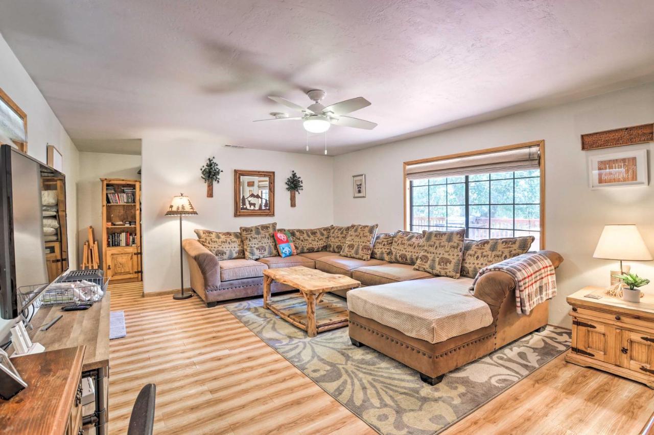 Big Bear Cabin With Deck And Hot Tub, Near Resorts! Big Bear Lake Exteriör bild