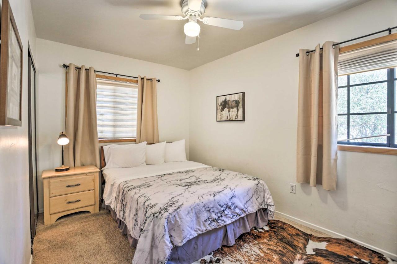 Big Bear Cabin With Deck And Hot Tub, Near Resorts! Big Bear Lake Exteriör bild