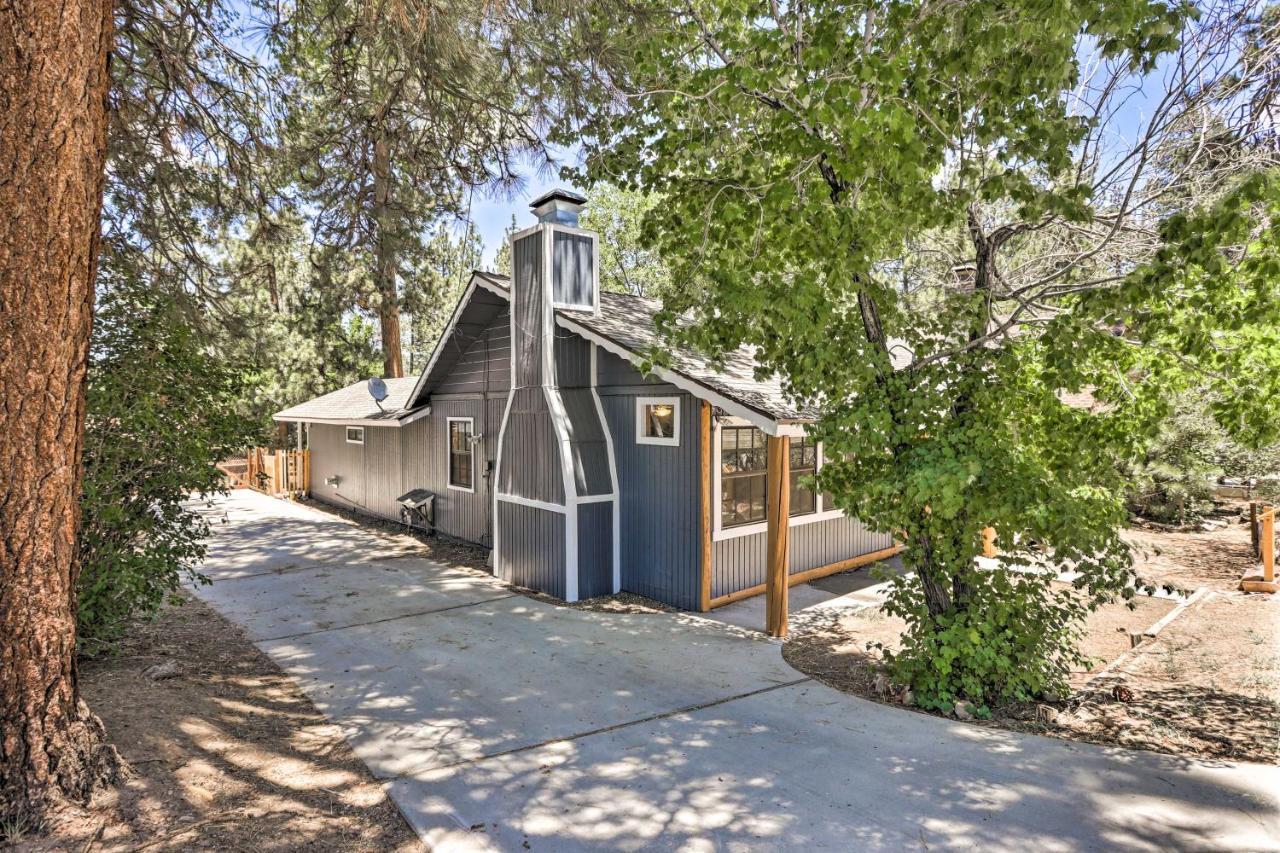 Big Bear Cabin With Deck And Hot Tub, Near Resorts! Big Bear Lake Exteriör bild